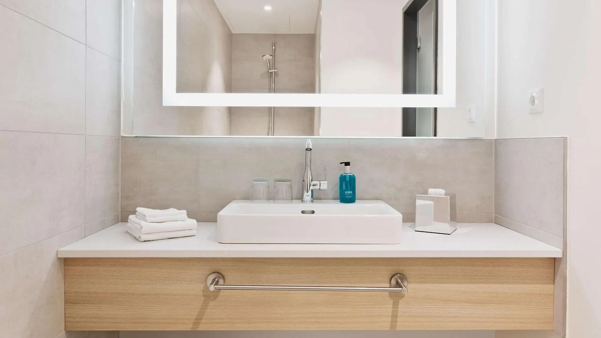 Stellaris Apartment Hotel Garching bei München 0*,
